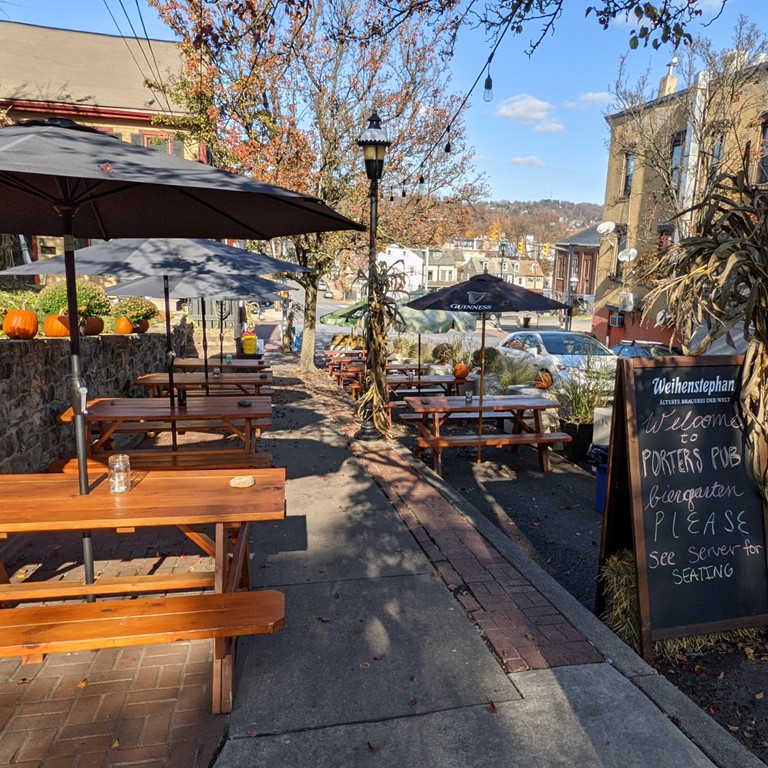 Porters' Pub & Restaurant in Easton, PA (6)