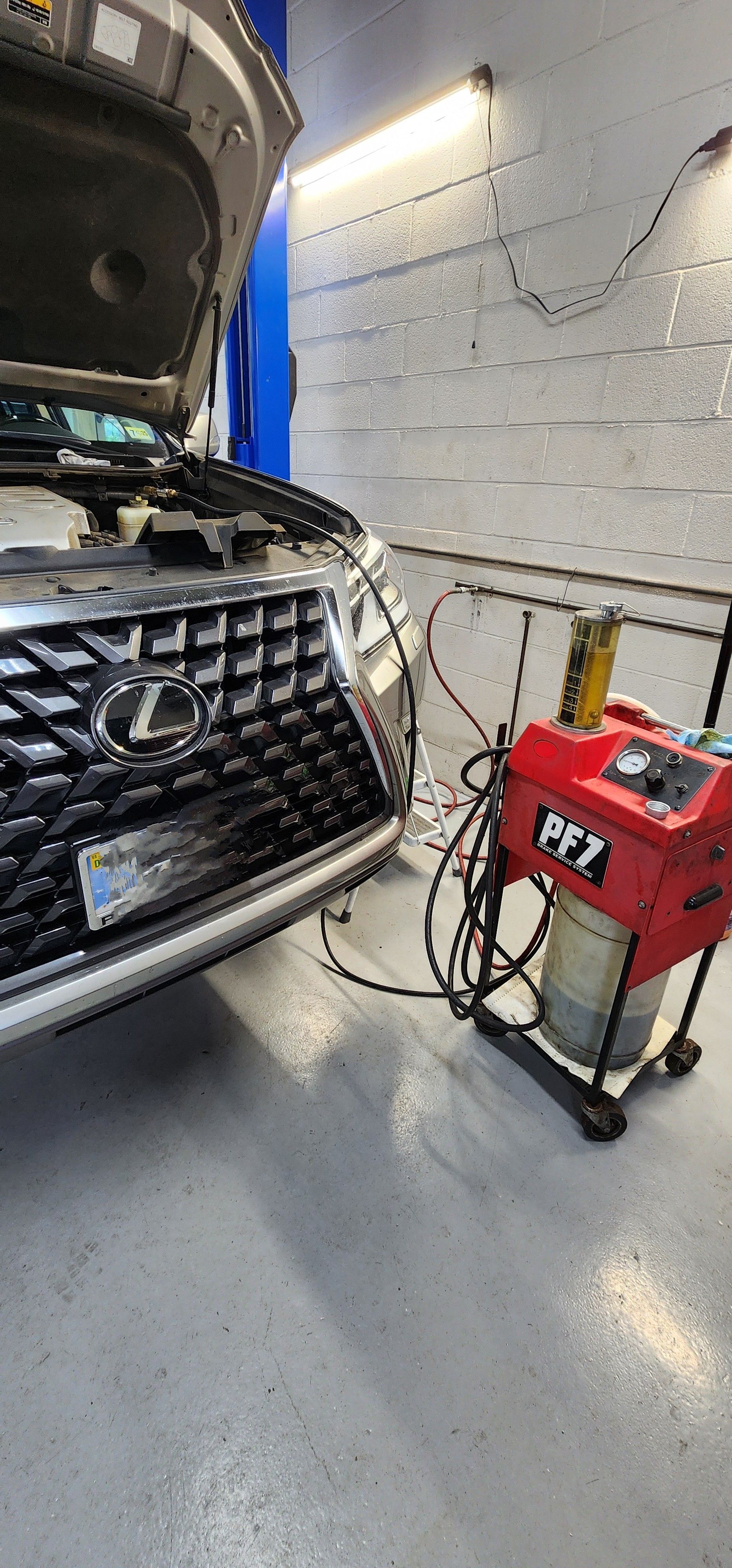 Ish Auto Clinic - Virginia's Trusted Lexus & Toyota Repair Specialist. in Warrenton, VA (2)