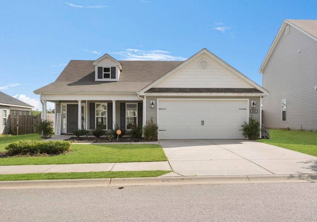 Sharon Barnes & Associates Real Estate in Martinez, GA (6)