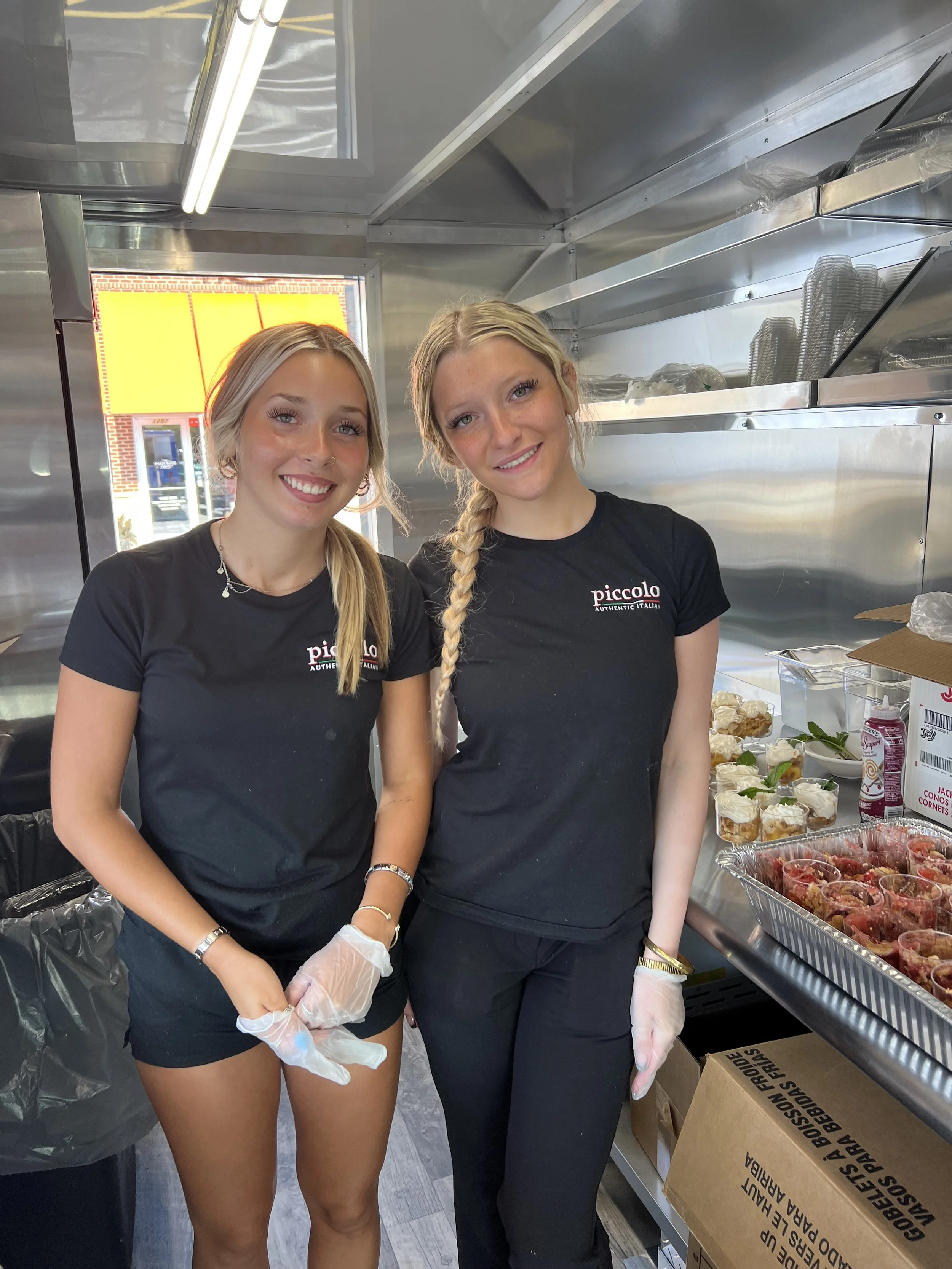 Piccolo food trucks in Hinckley, OH