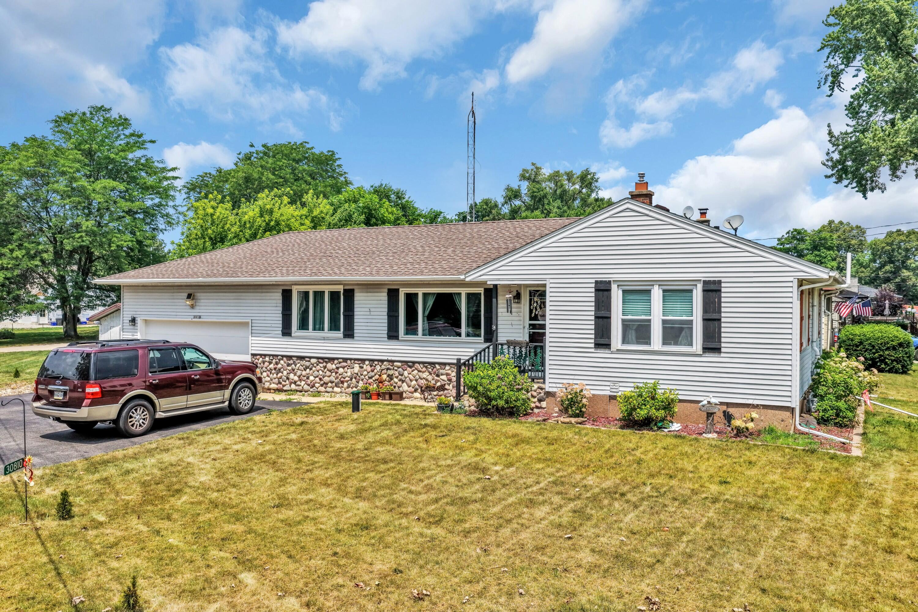 Richie Lepine- Coldwell Banker Realty in Big Bend, WI (2)