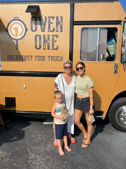 Oven One Breakfast Food Truck in Surf City, NC (2)