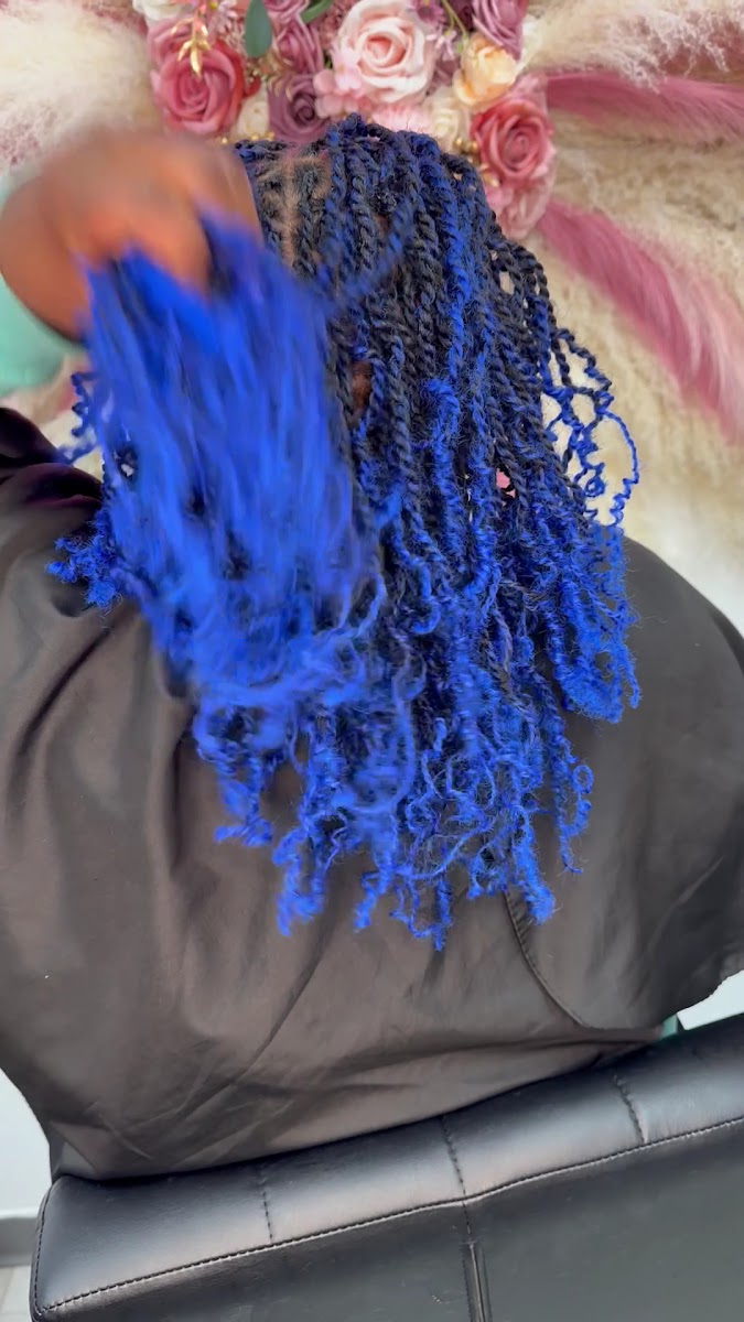 Prisca's African Braiding salon in Charlotte, NC (6)