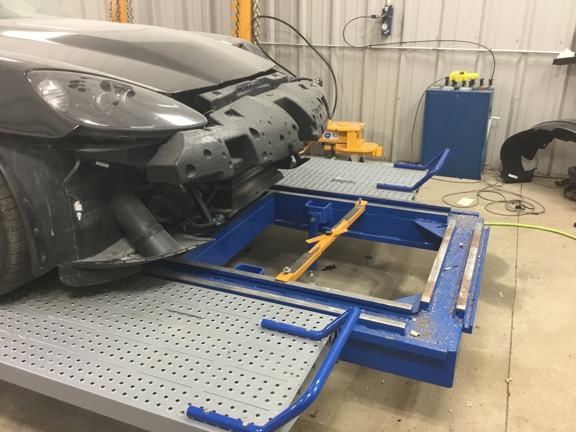 Lakeside Collision Center in Mabank, TX (2)