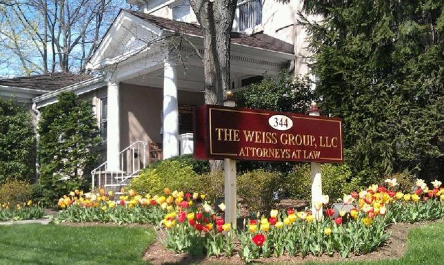 Weiss Group LLC in Metuchen, NJ