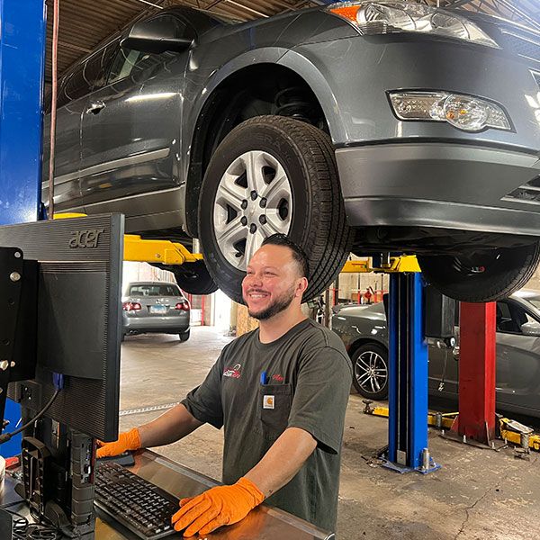 Salazar's Auto Repair in Addison, IL (3)
