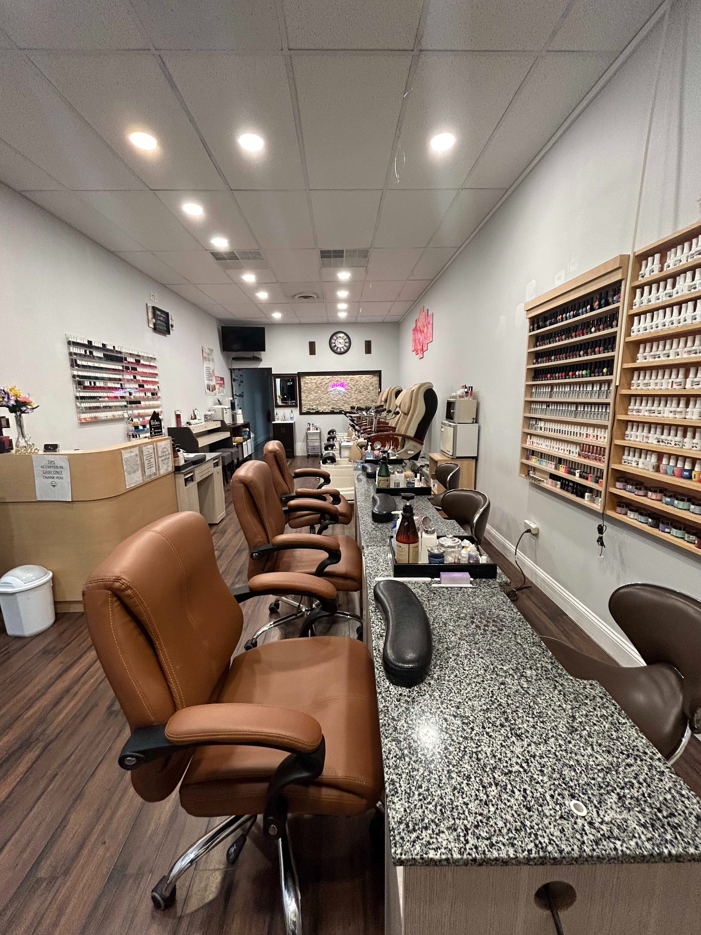 KM Nails Studio in Kenilworth, NJ