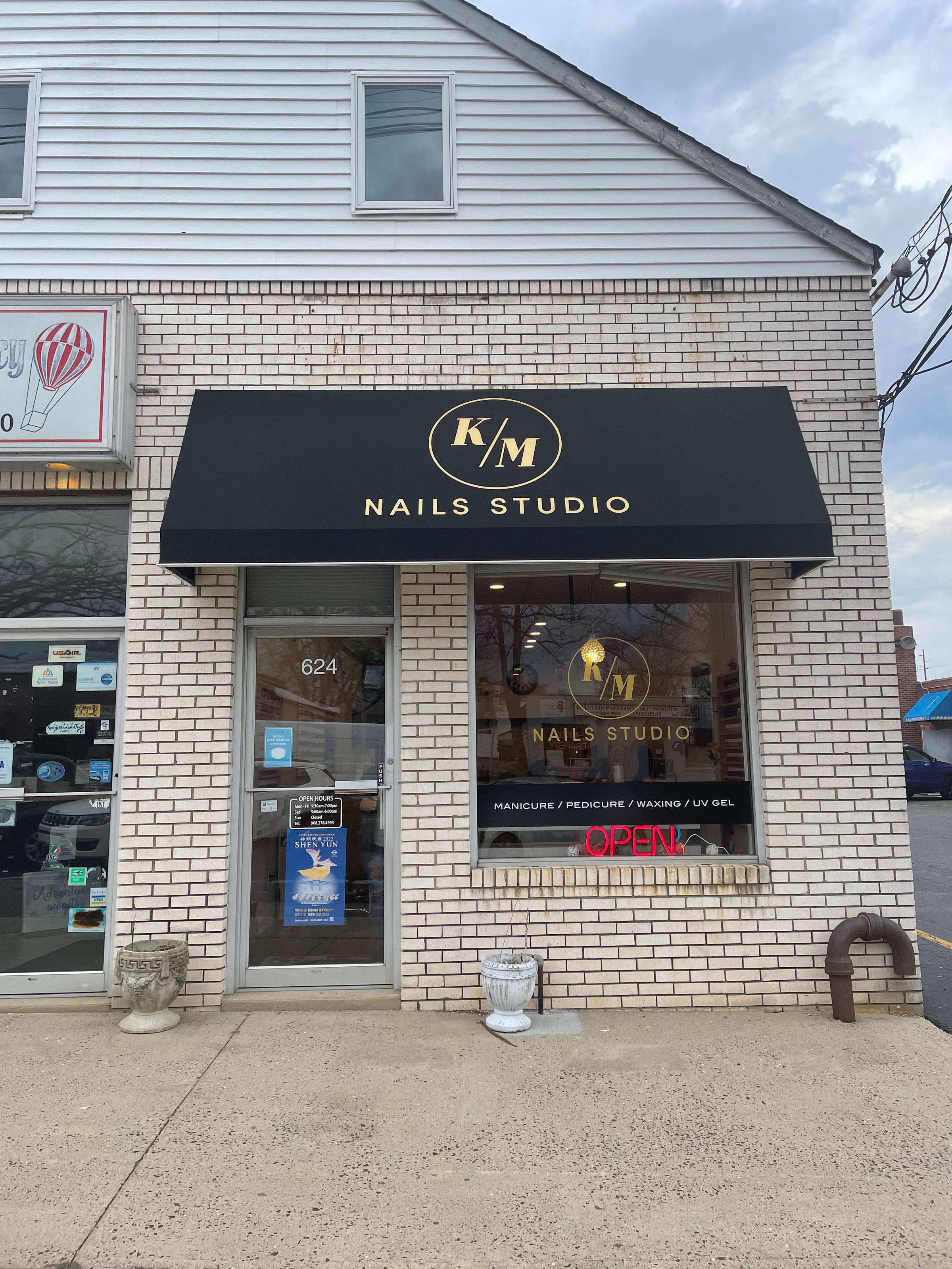 KM Nails Studio in Kenilworth, NJ (2)