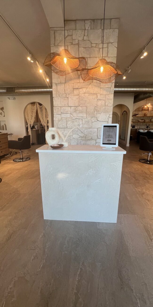 Salty Roots Salon in St. Petersburg, FL (4)