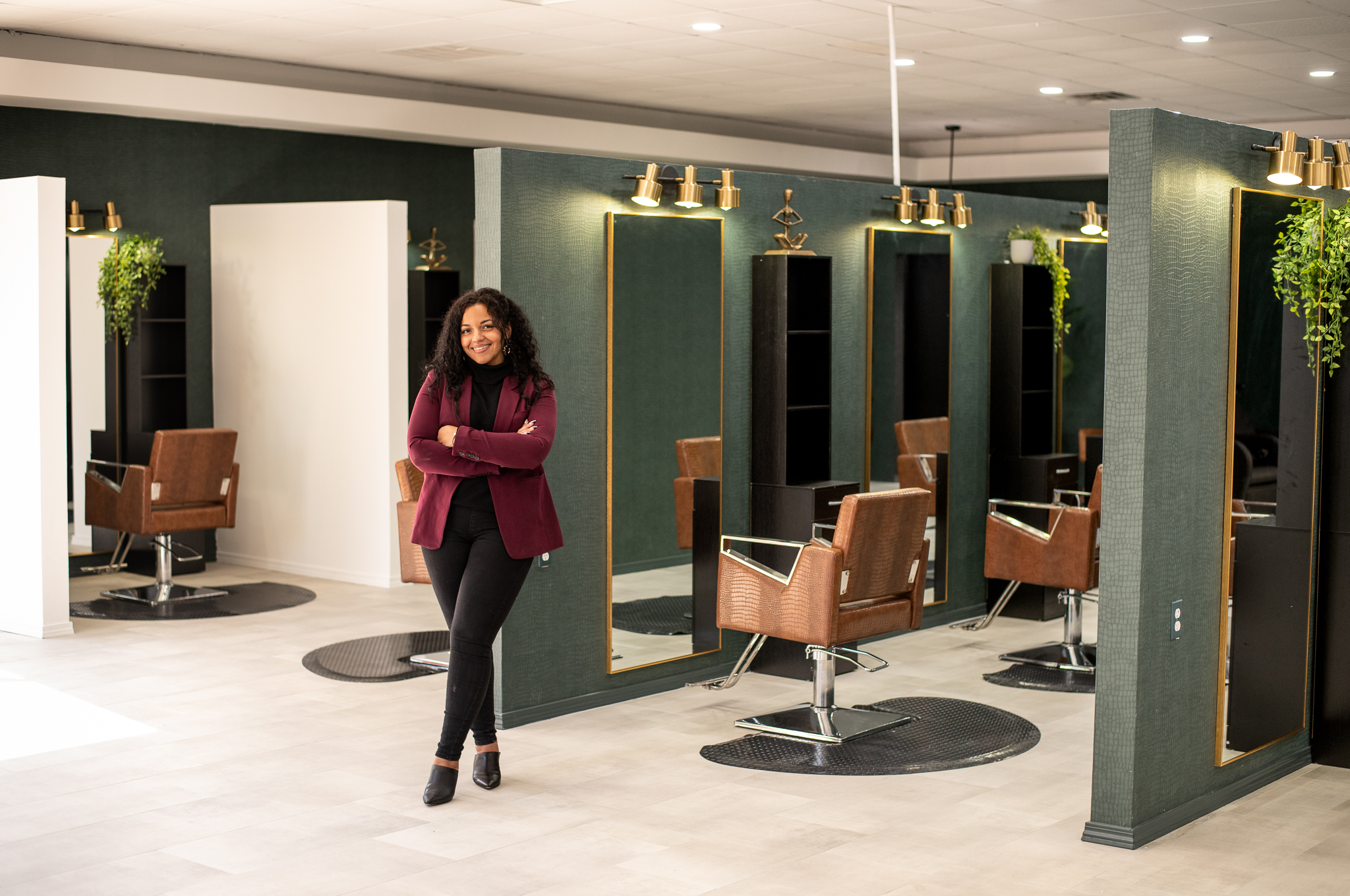 Styles & Smiles Luxury Salon Suites in Richardson, TX (2)