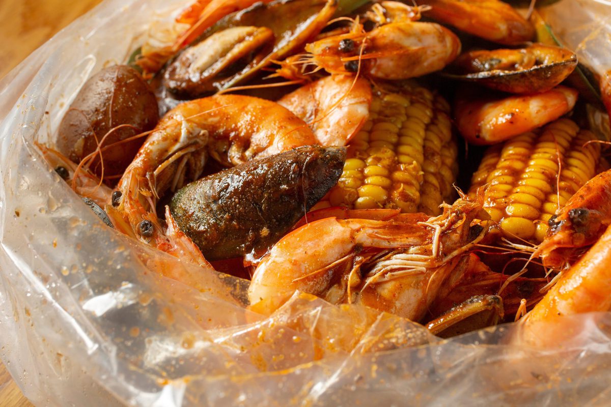 Loui Boil - Cajun Seafood Boil Restaurant in Edgewater Nj /Crab House - Spicy/Heat/Bold Flavor in Edgewater, NJ (5)