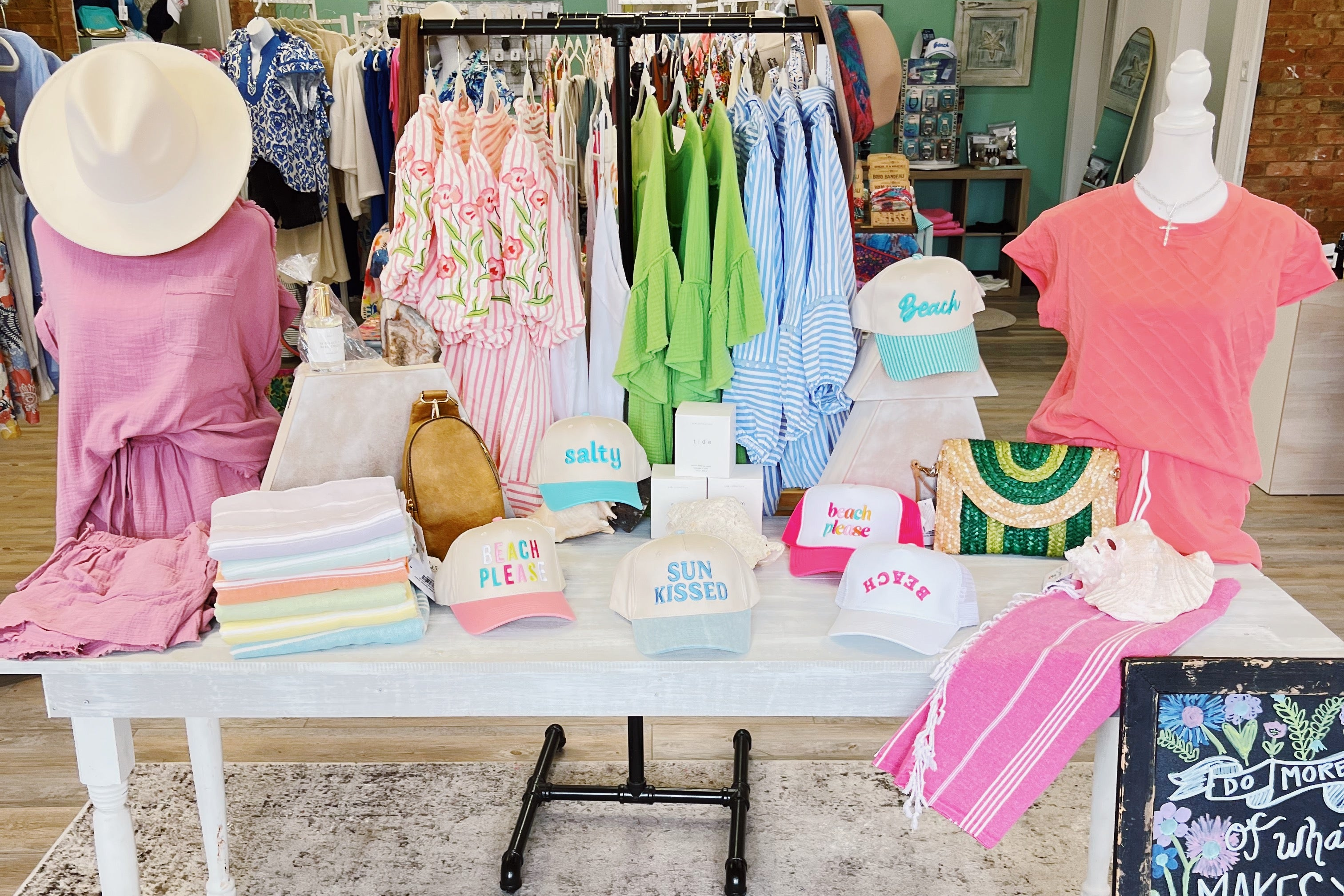 Tropical Envy Boutique in Brandon, MS