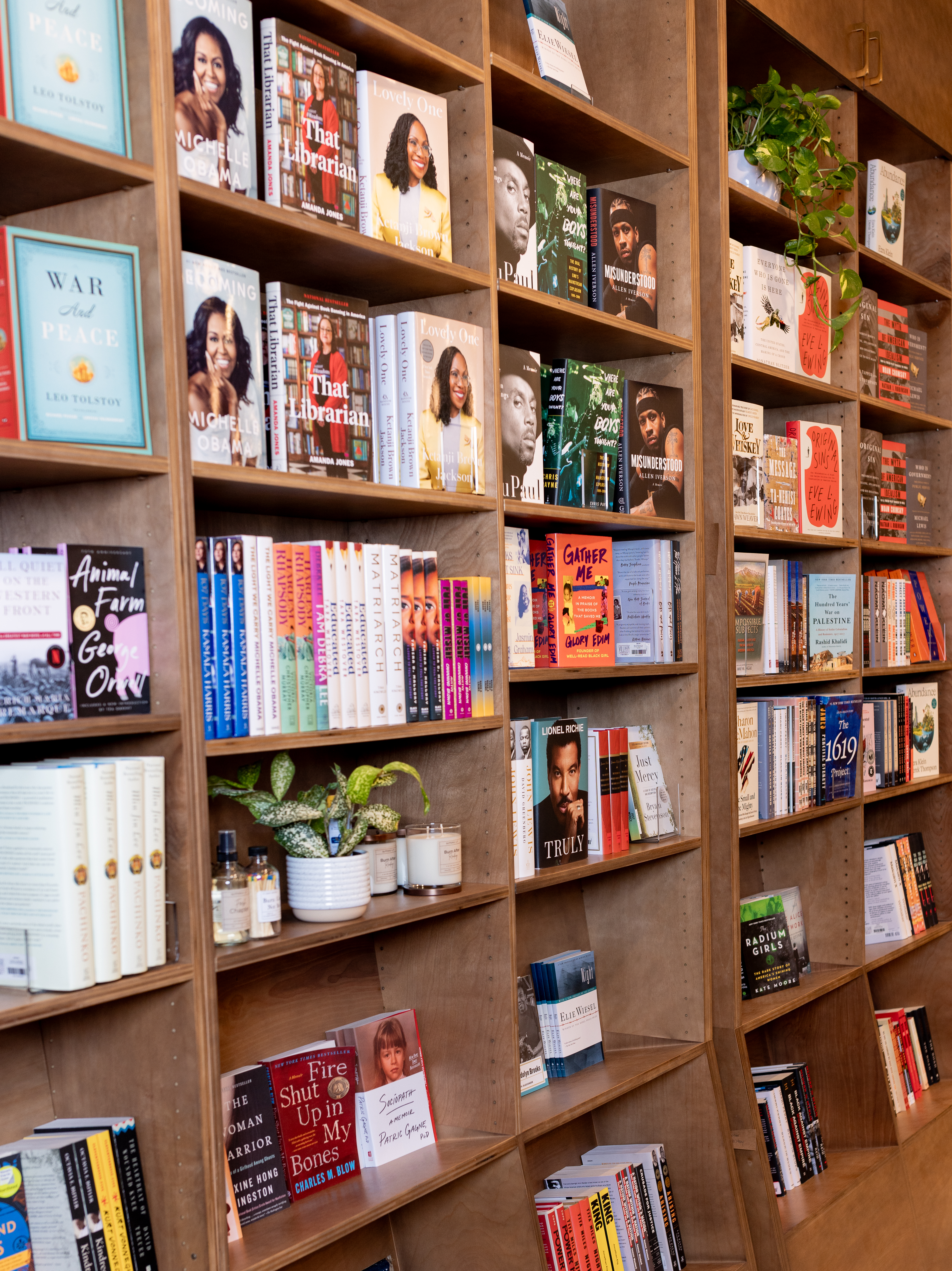 Village Books in Atlanta, GA (4)