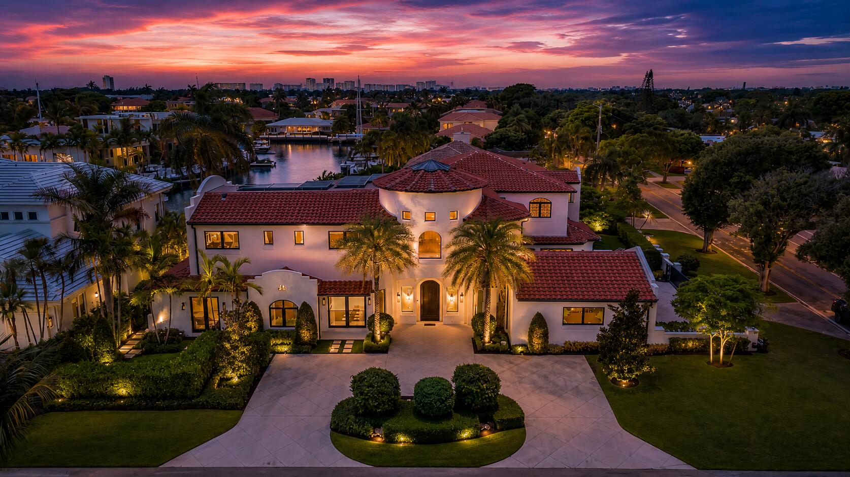 The Coastal Realm Group by Kacie Anderson in Lighthouse Point, FL (2)