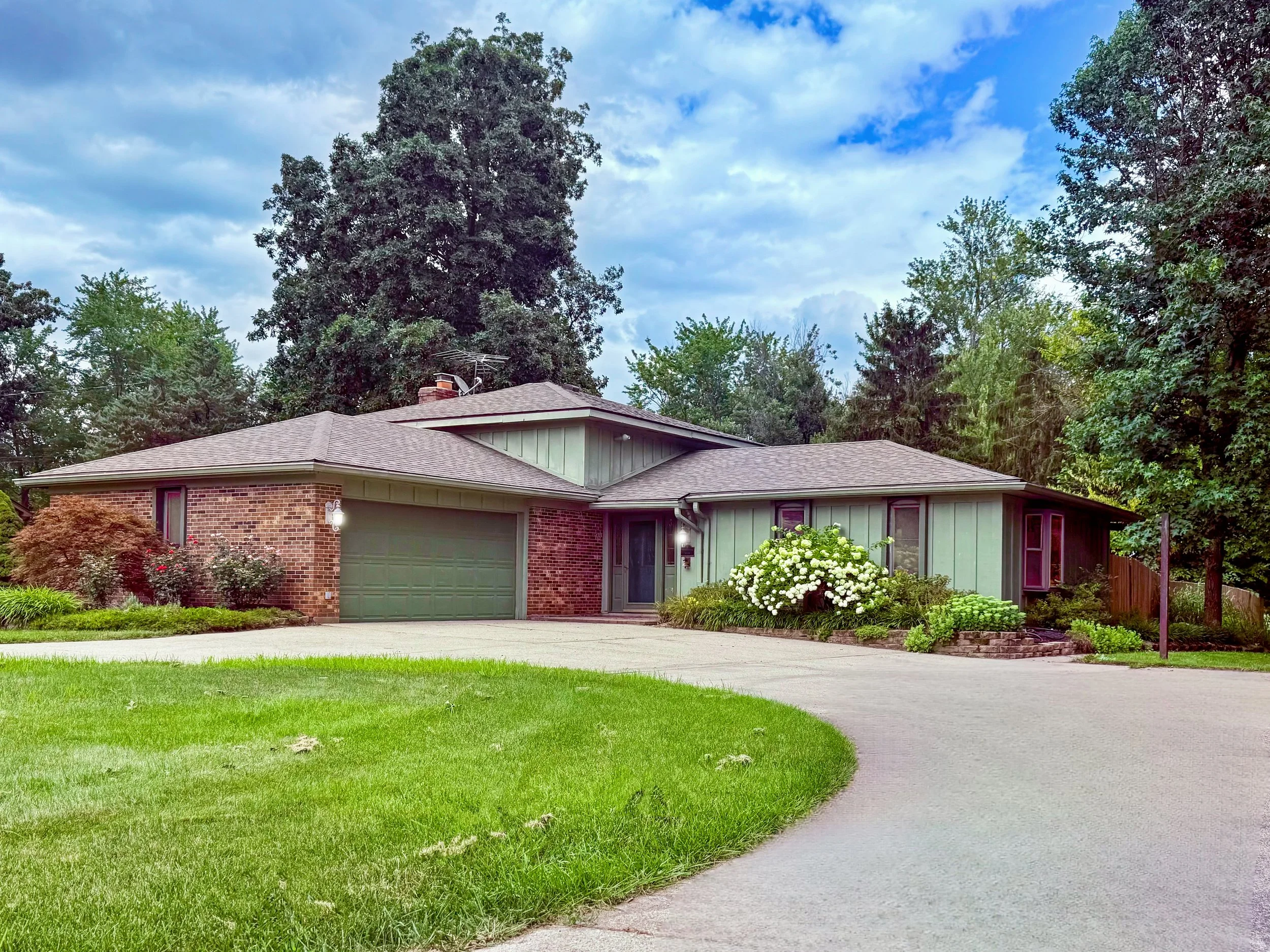 Meisberger & Associates Real Estate in Versailles, IN (3)