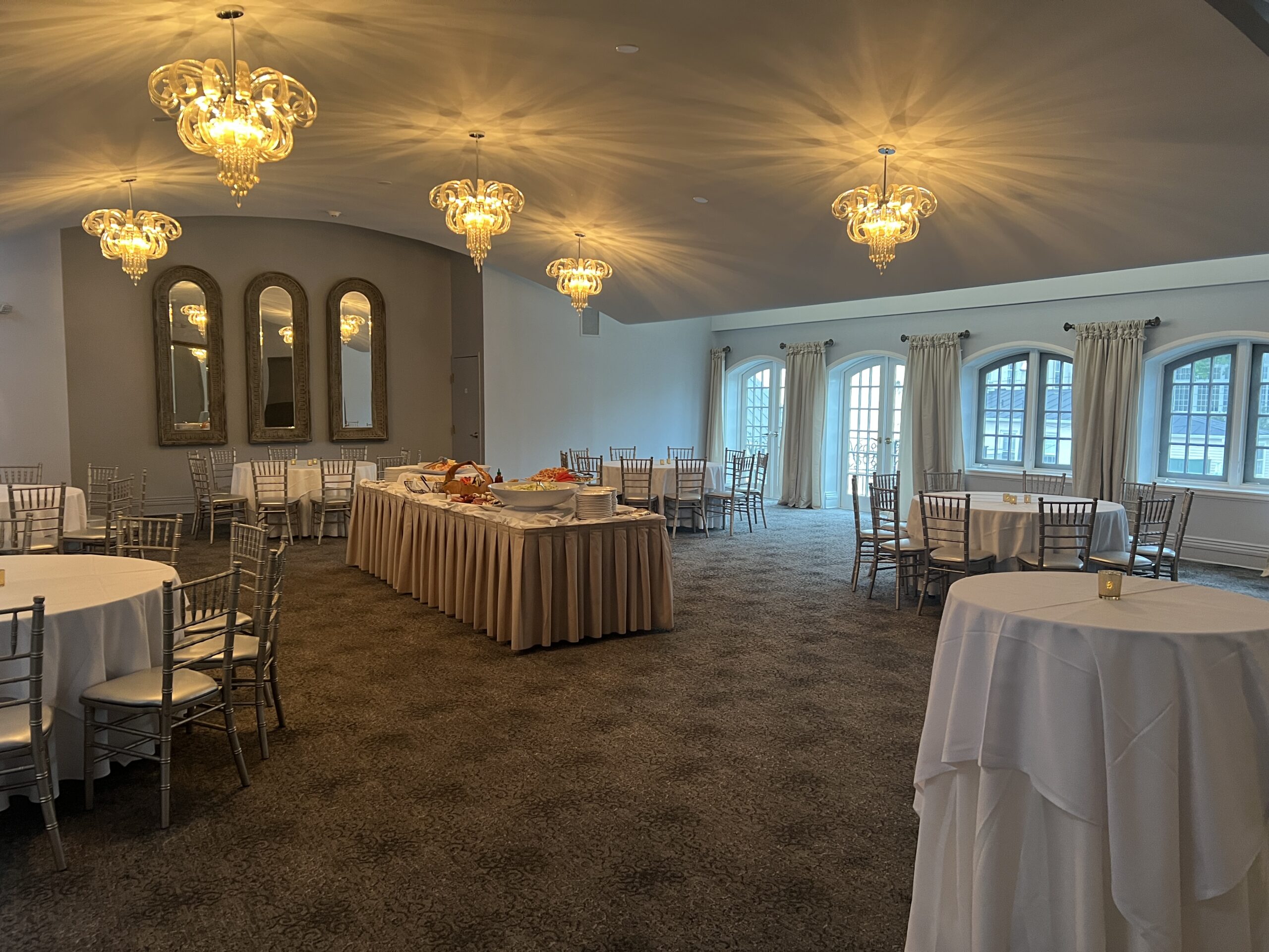 Lightfoot Restaurant in Leesburg, VA (4)