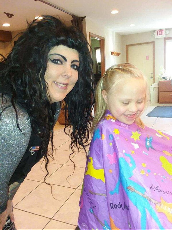 Alana's Runnin With Scizzors, LLC in Reedsburg, WI (6)