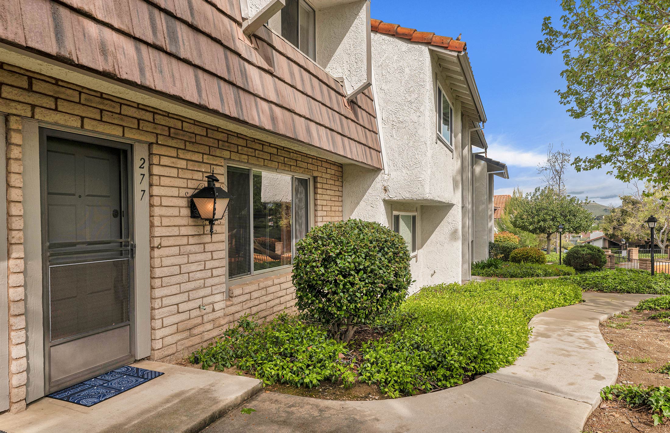 Connecting Hearts To Homes in Moorpark, CA