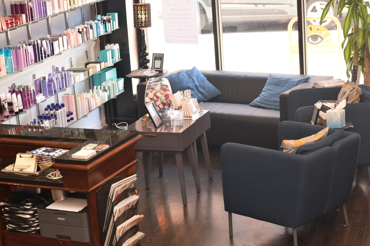Ingmar James Salon in Chicago, IL (2)