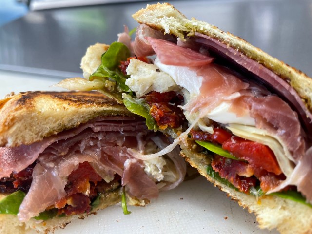 Whistle Punk Farm Delicatessen in Brunswick, MD (3)