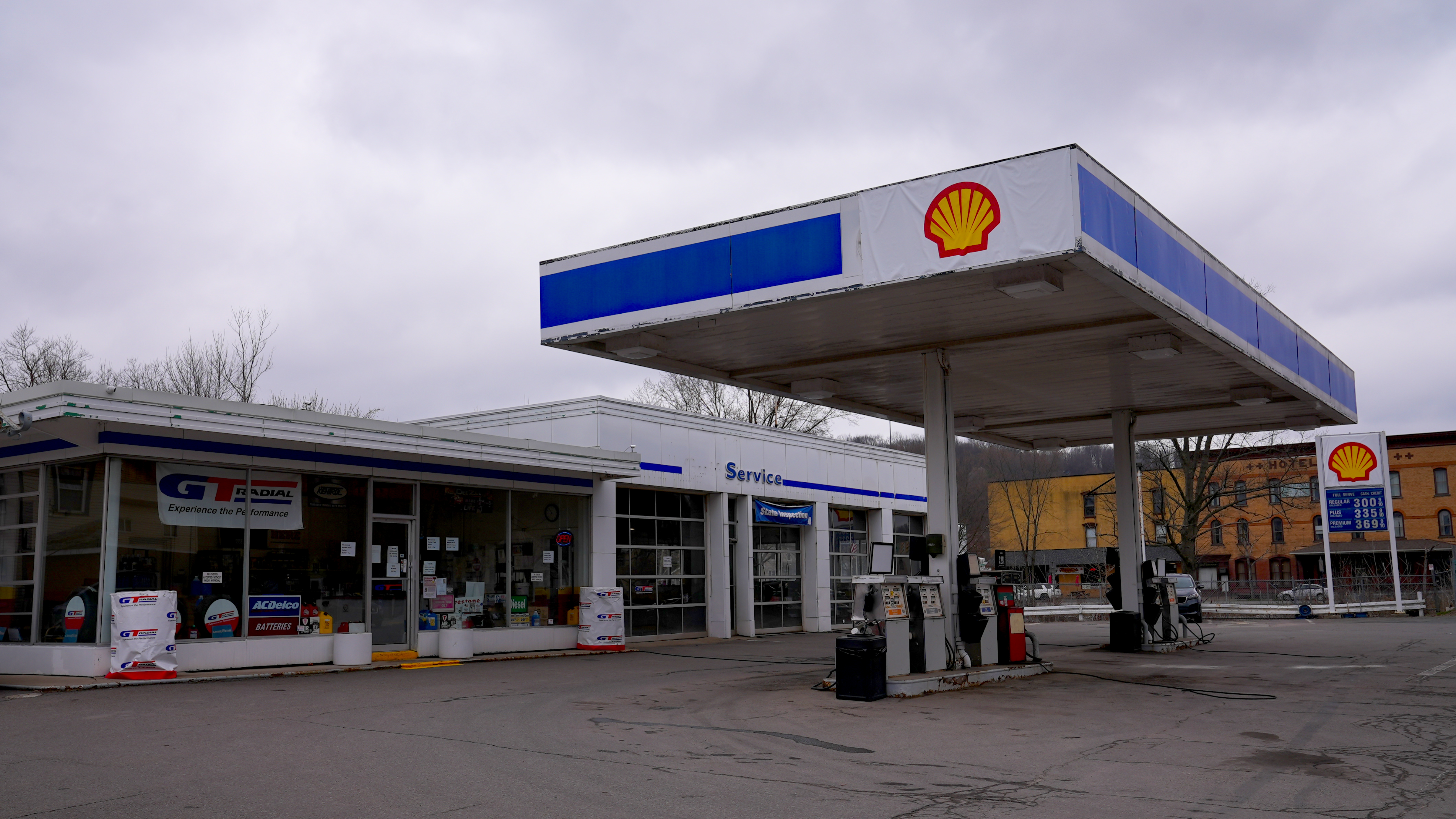 Fowler Service Station Inc in Honesdale, PA