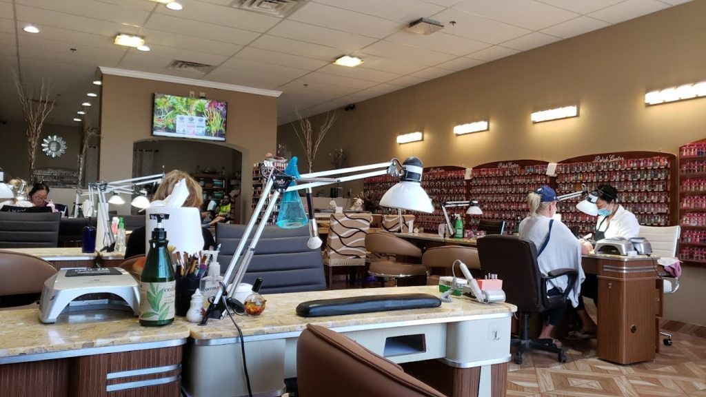 Lake Geneva Nails and Spa in Lake Geneva, WI (2)