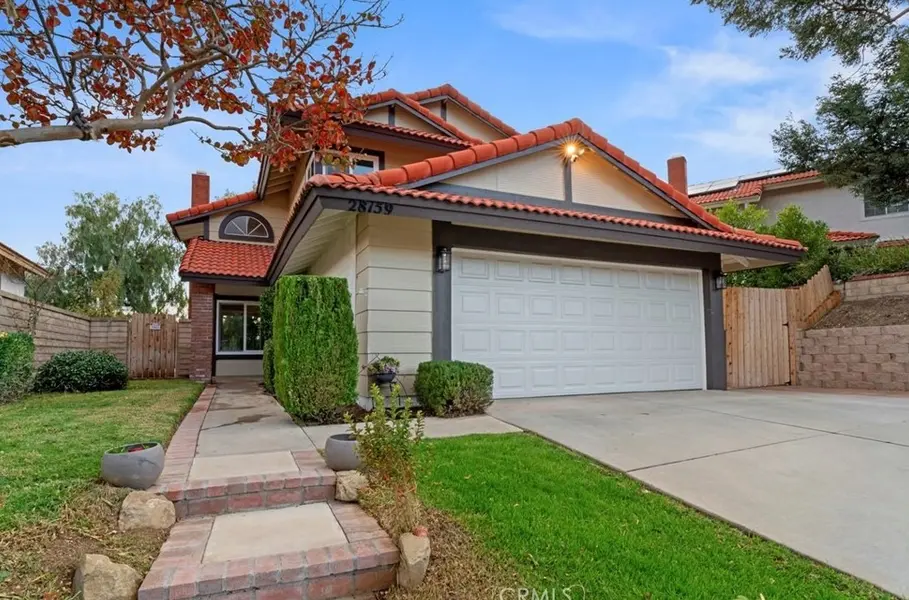 IRVIN NIERRAS, HOMESMART EVERGREEN REALTY in Monrovia, CA (2)