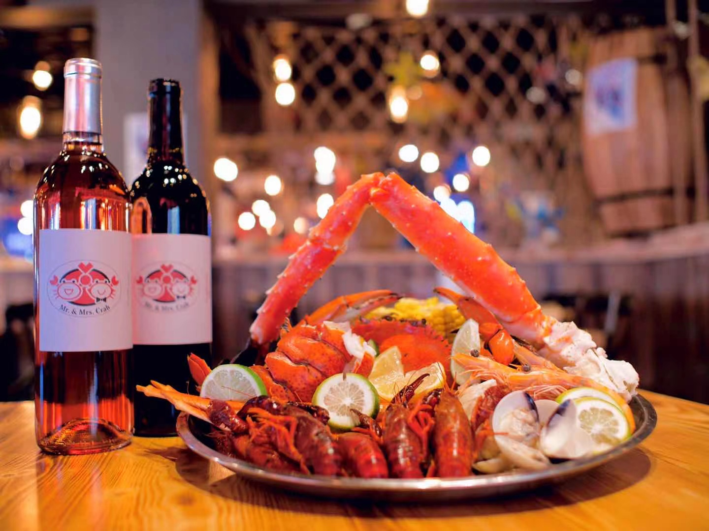 Mr. & Mrs. Crab Juicy Seafood & Bar - Plant City in Plant City, FL (2)