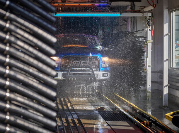 Spark Car Wash in Woodland Park, NJ (3)