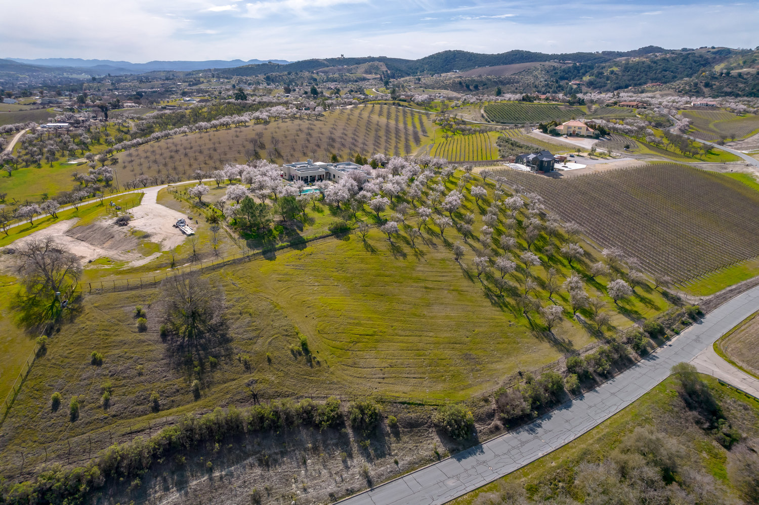 Lindsey Harn Group - Christie's International Real Estate Sereno in San Luis Obispo, CA (6)