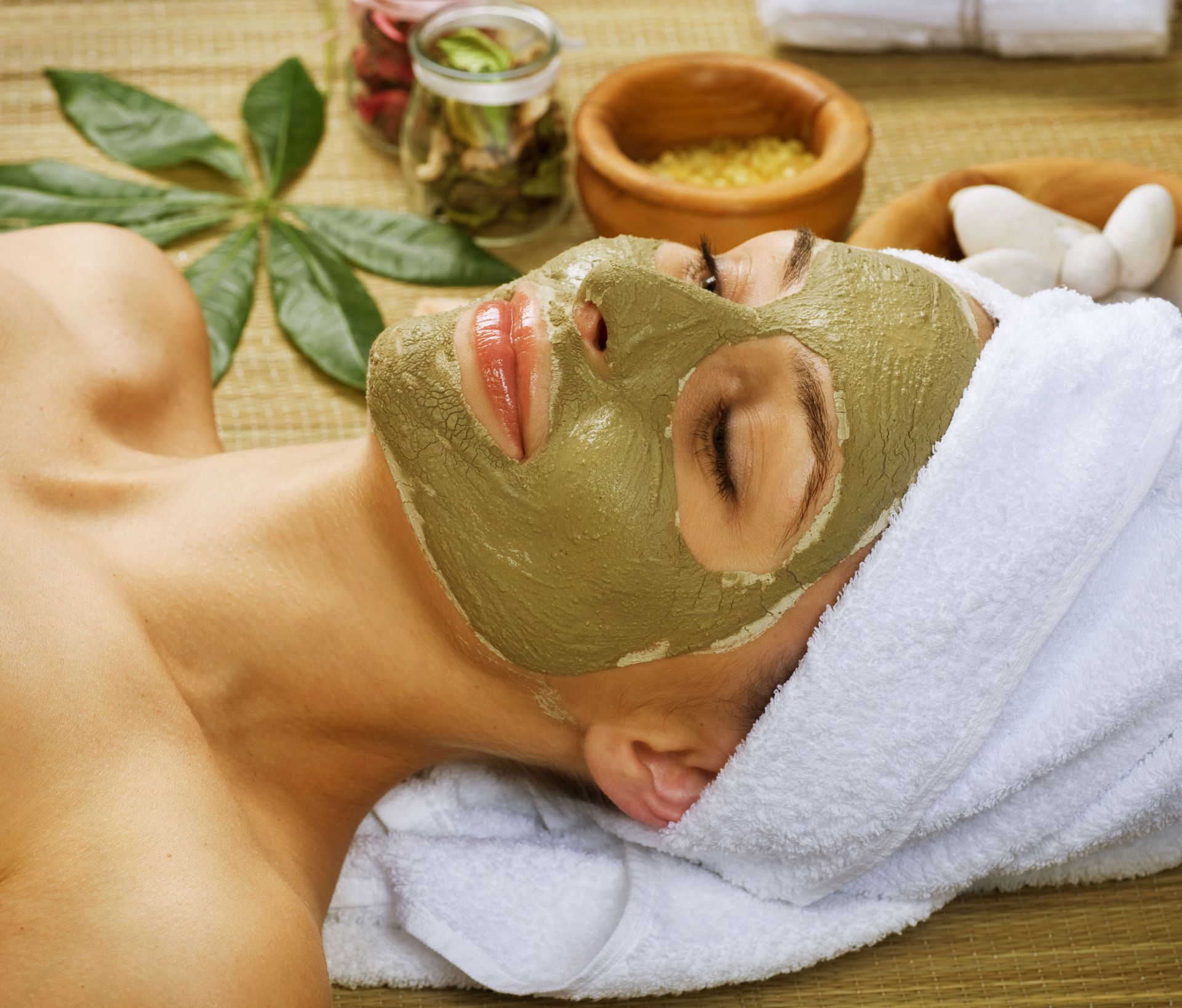 B. Lanae Salon & Medi Spa in Evansville, IN (2)