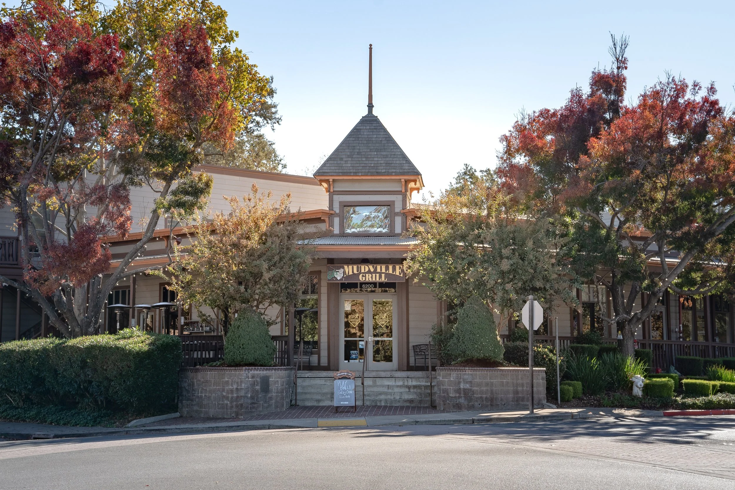 Ed's Mudville Grill in Clayton, CA