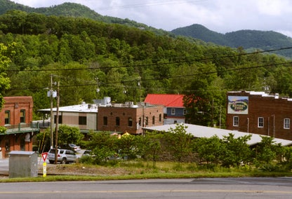 Cottonwood Properties in Black Mountain, NC (6)