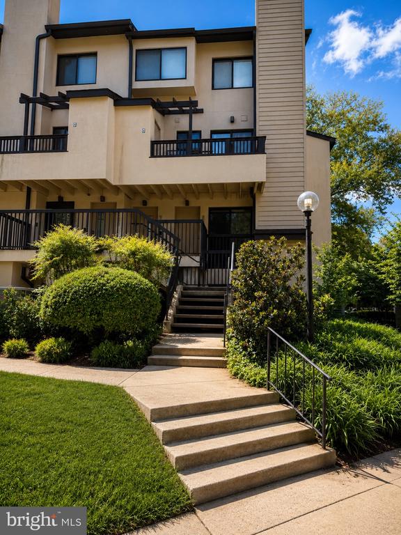 YAMO Premier Properties in Falls Church, VA