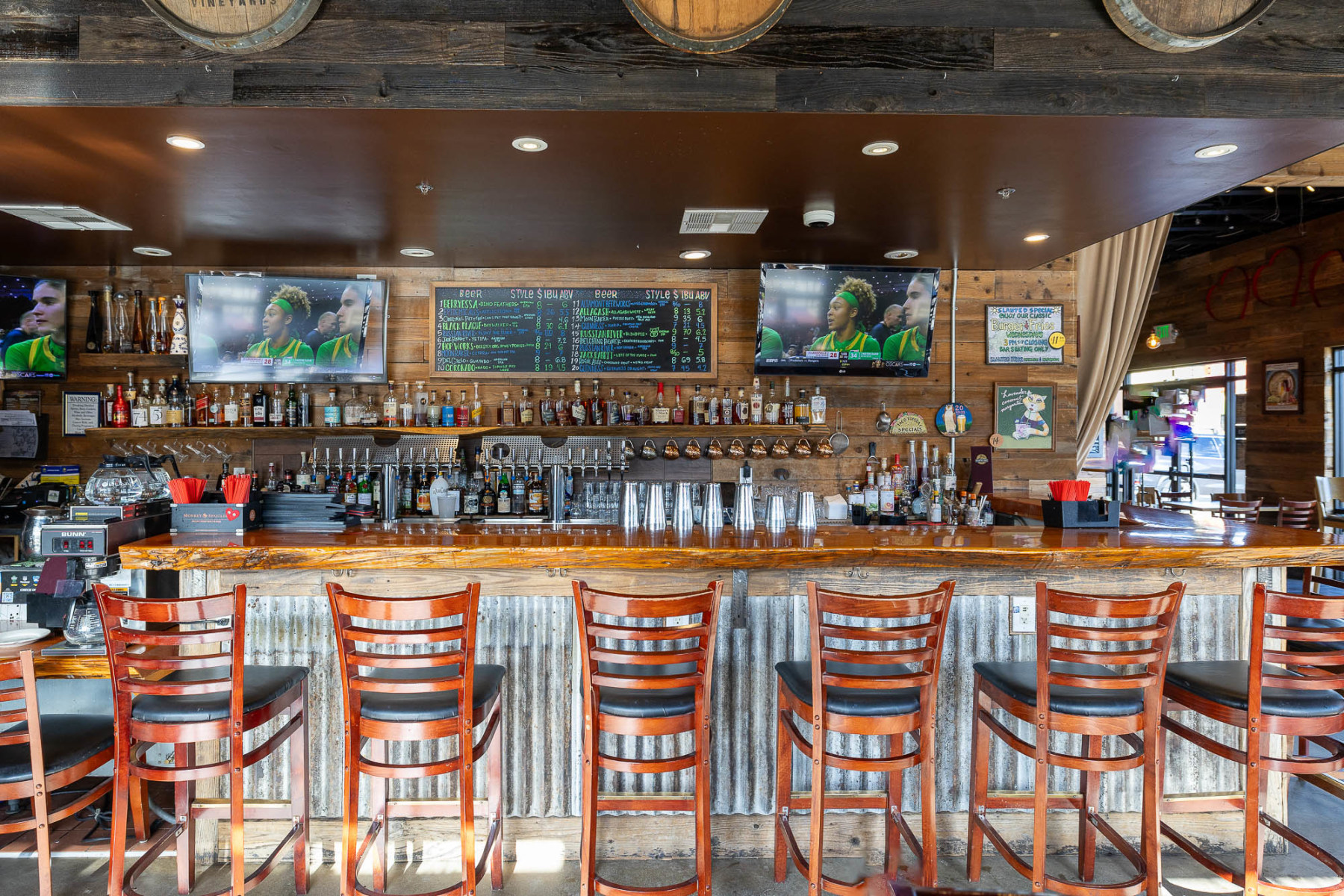 Slanted Tree Kitchen & Taproom in Fairfield, CA