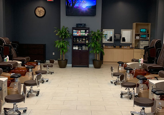 T & N Nails in Altoona, PA (4)