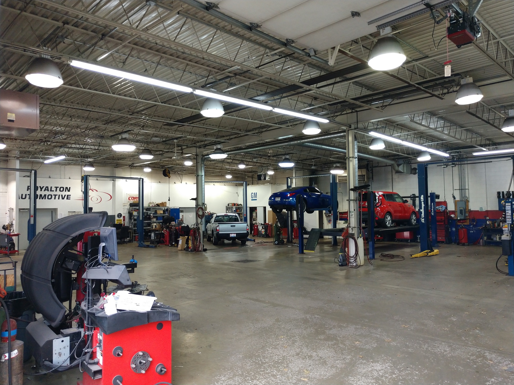 Royalton Automotive in North Royalton, OH