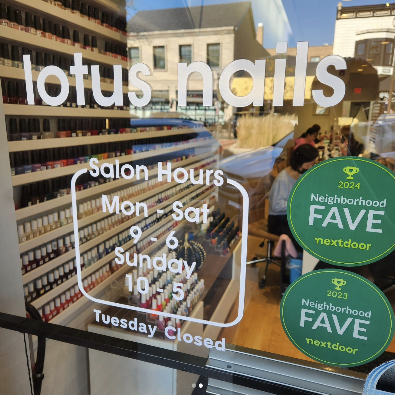 Lotus Nails in Highland Park, IL