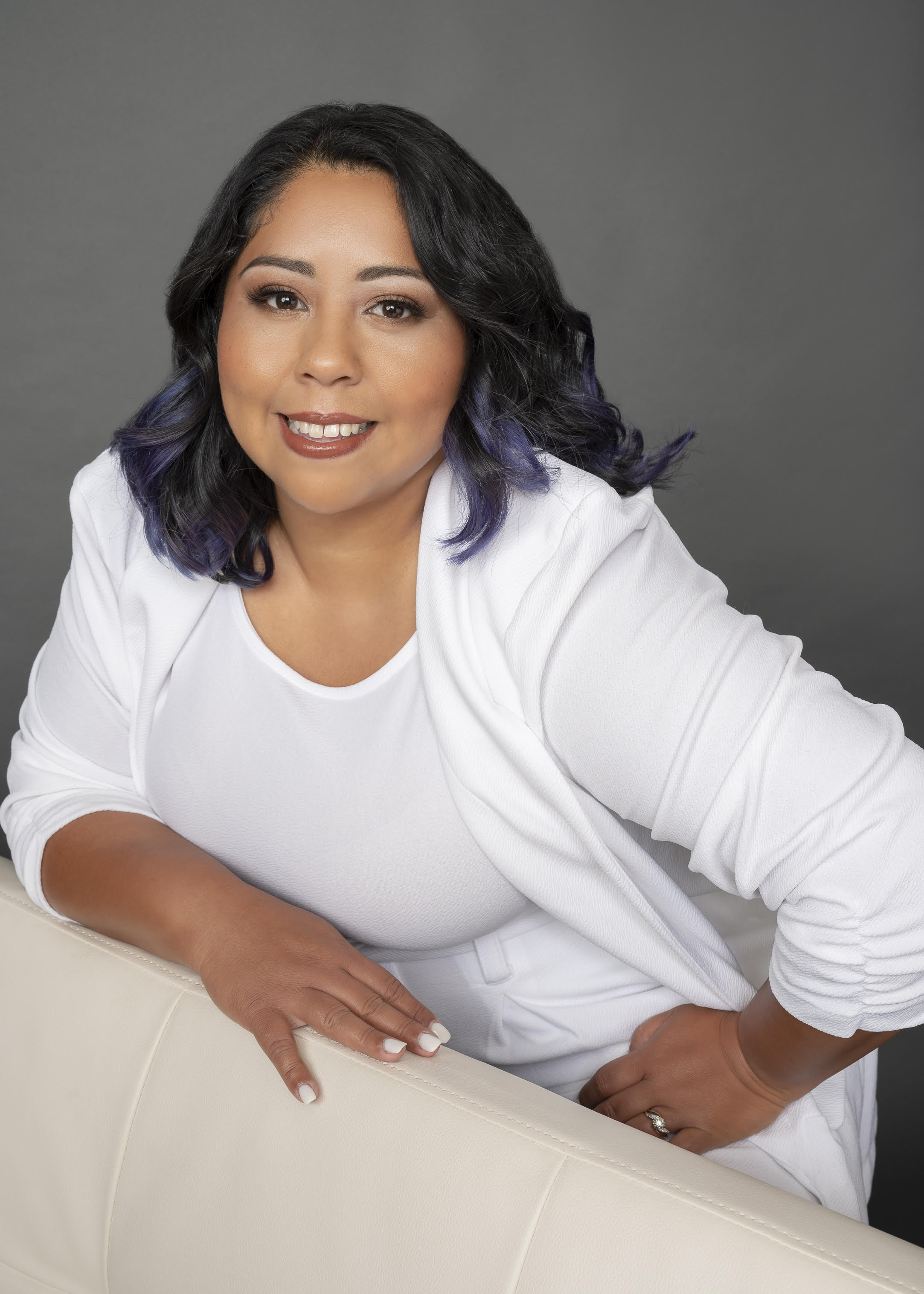 Luz Scott-Lenger Realtor-Luxury Custom Home Agent in Hanford, CA (3)