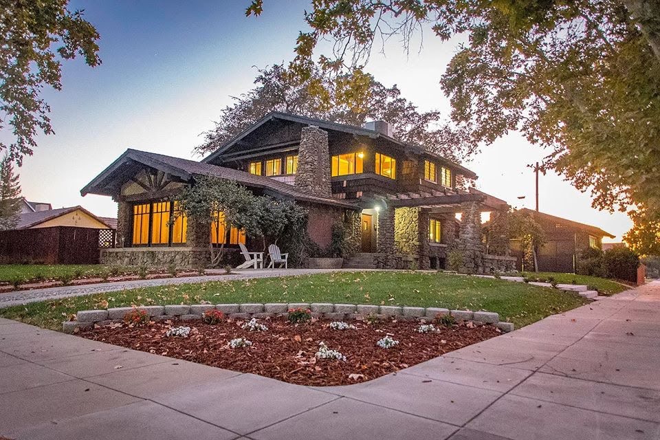 Luz Scott-Lenger Realtor-Luxury Custom Home Agent in Hanford, CA (5)