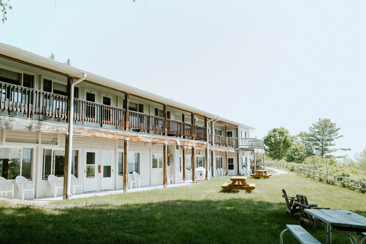 Seagull Bay - A Lakeside Motel in Bayfield, WI