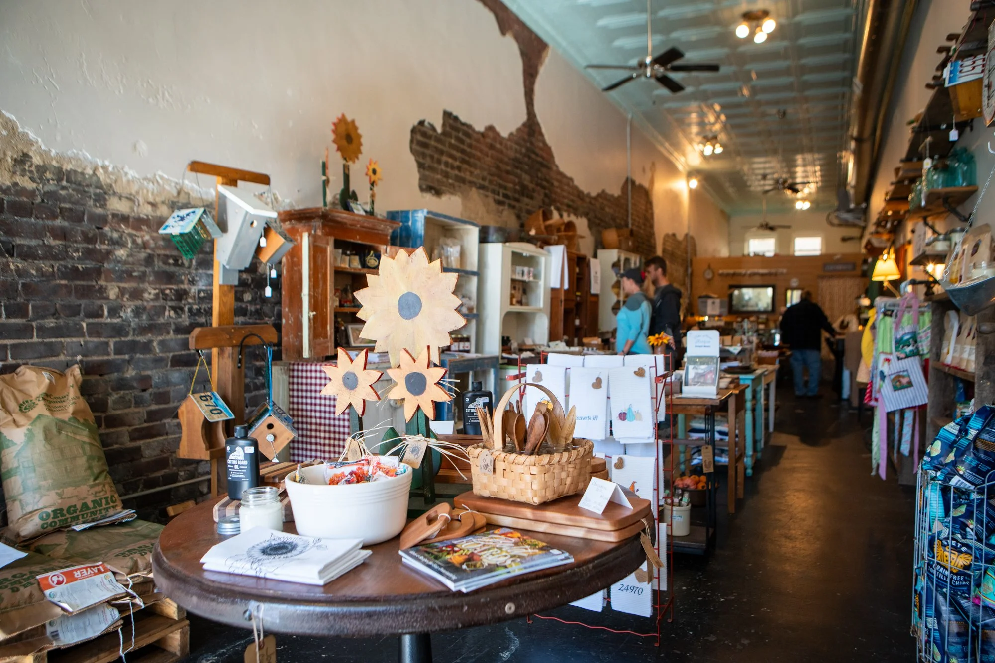 D & J Bump Shop in Ronceverte, WV (2)