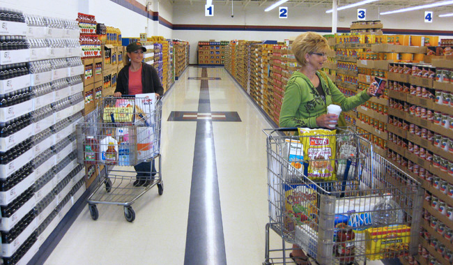 Sharp Shopper Grocery Outlet in Waynesboro, VA