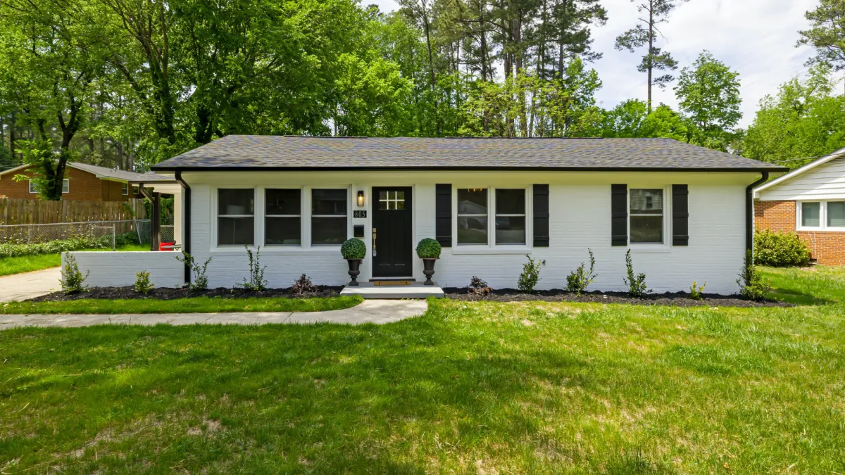Beth Buys Homes in Youngstown, OH (2)