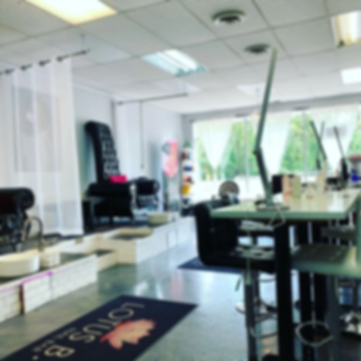 Lotus B Nail Bar in Farmington Hills, MI