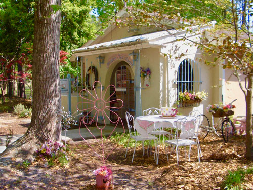 Calabash Garden Tea Room & Gift Shop in Calabash, NC