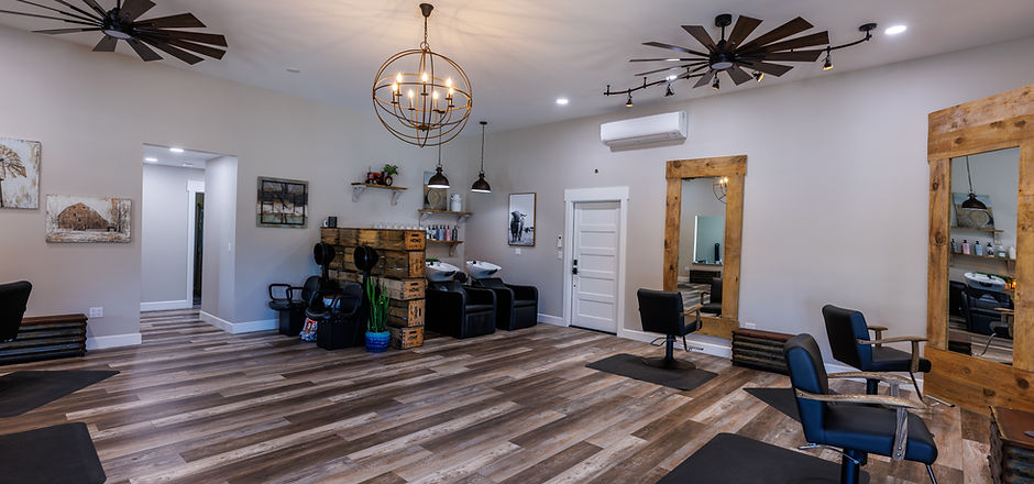 Sixth & Main The Salon and Spa in Ramona, CA (2)