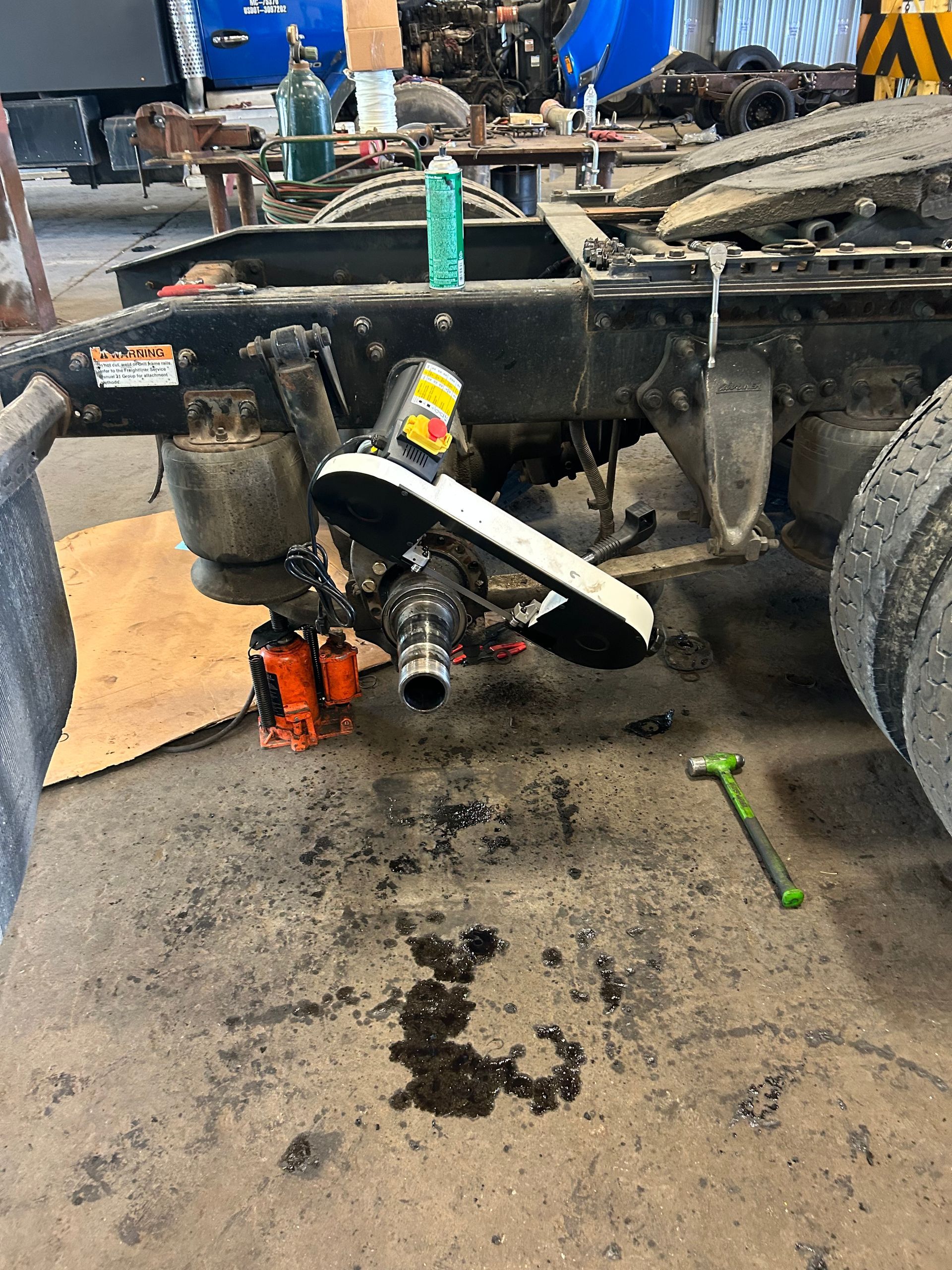 LESTER TRUCK & TRAILER REPAIR INC. in Glade Spring, VA (3)