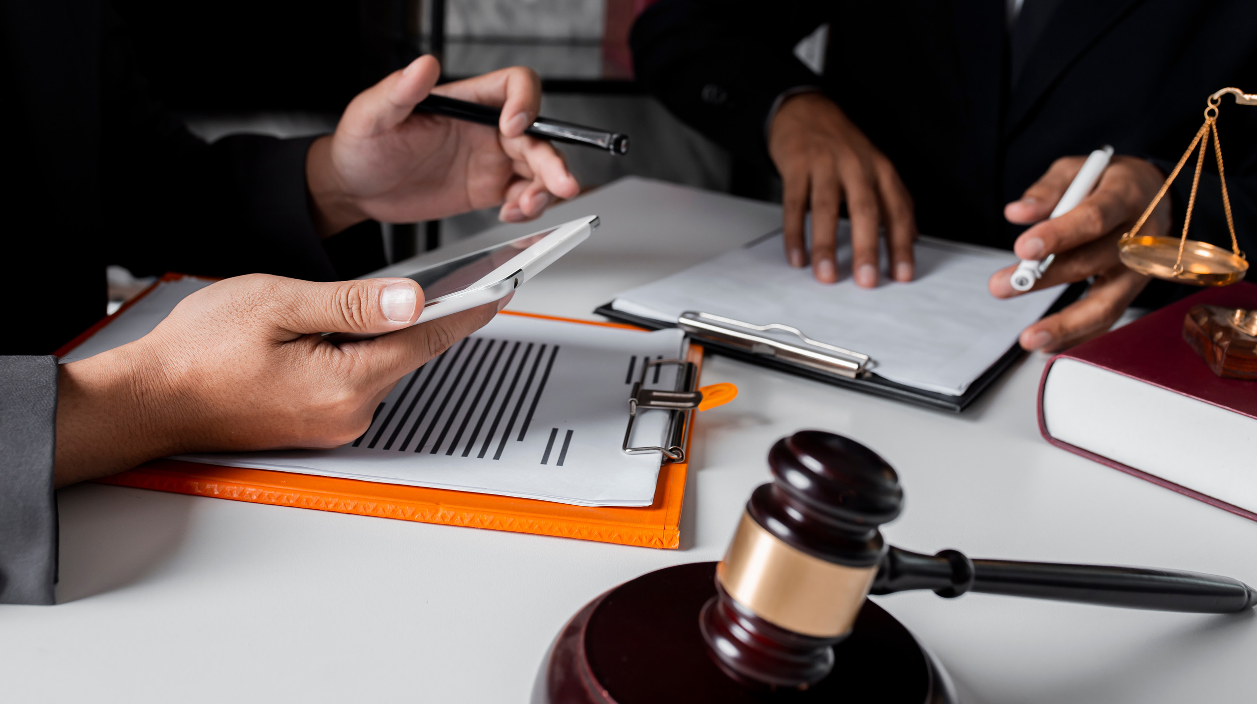 Charles E. Smith Immigration Law Office in Columbus, OH (3)
