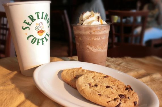 Sertinos Café in Beaumont, TX (4)